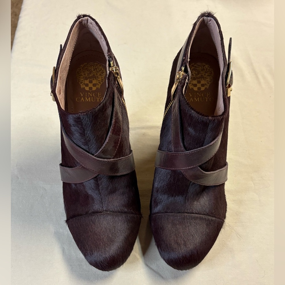 Vince Camuto Women's Dark Burgundy Ankle Booties